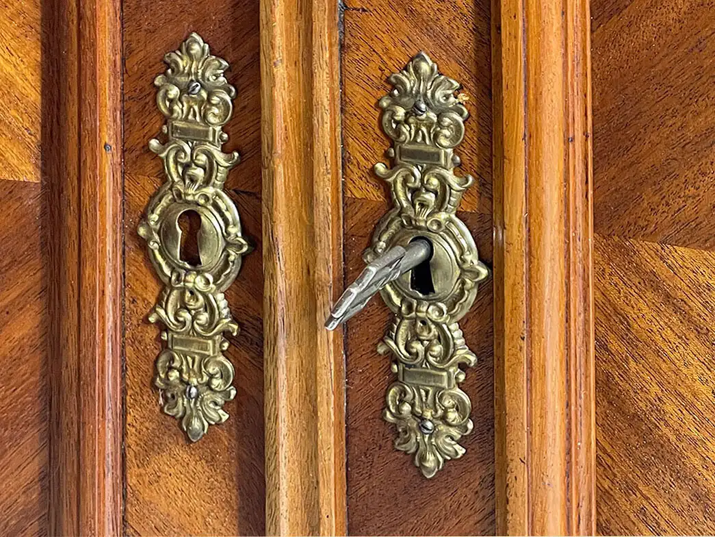 1880er Kommode ANTIK Gründerzeit Nußbaum Halbschrank Schrank von 1880 15