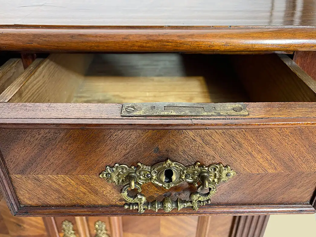 1880er Kommode ANTIK Gründerzeit Nußbaum Halbschrank Schrank von 1880 8