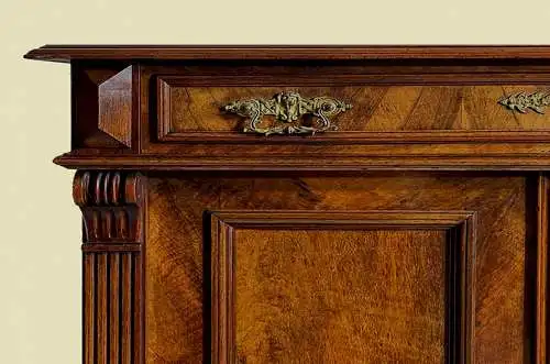 1880er Vertiko Gründerzeit ANTIK Nußbaum Kommode Schrank von 1880