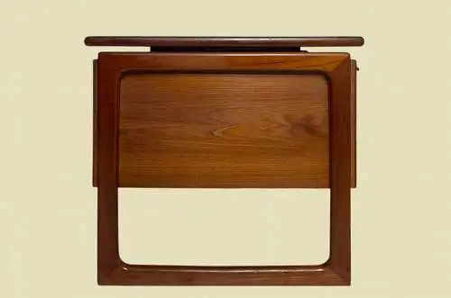 60er Vintage Dyrlund Dänischer Teak Schreibtisch mit Buchablage von 1960