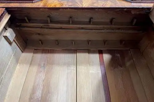 1820er ANTIK Biedermeier Garderoben Wäsche Schuh Kleider Schrank von 1820