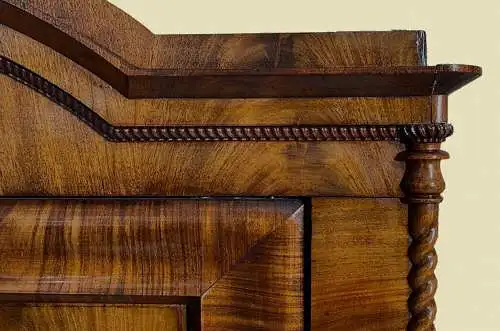 1820er ANTIK Biedermeier Garderoben Wäsche Schuh Kleider Schrank von 1820