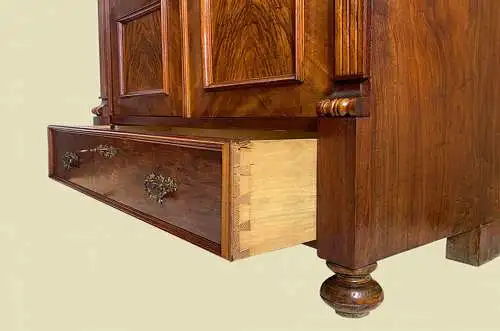 1880er Vitrine ANTIK Gründerzeit Nußbaum Bücherschrank Schrank von 1880