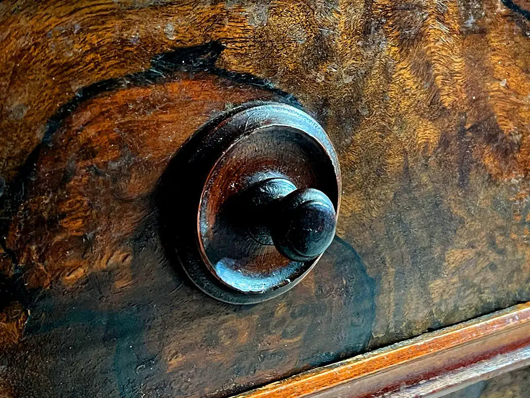 1880er Kommode ANTIK Gründerzeit Nußbaum Halbschrank Schrank von 1880 10