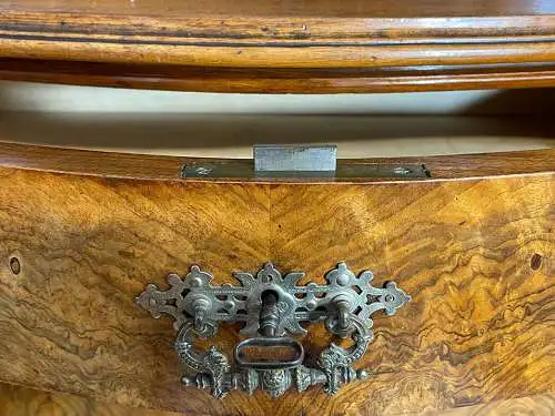 1840er Vertiko ANTIK Louis Philippe Nußbaum Schrank Kommode von 1840