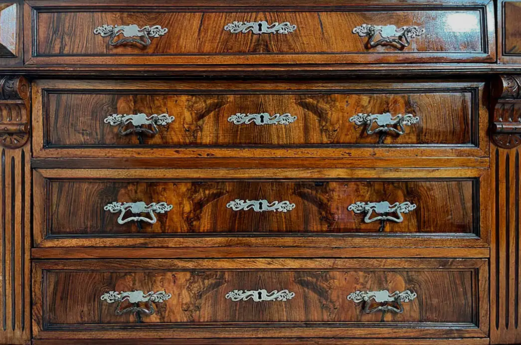 1880er Kommode ANTIK Gründerzeit Nußbaum Sideboard Schrank von 1880 14