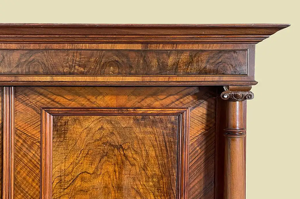 1880er Kleiderschrank ANTIK Gründerzeit Nußbaum Säulen Schrank von 1880 11