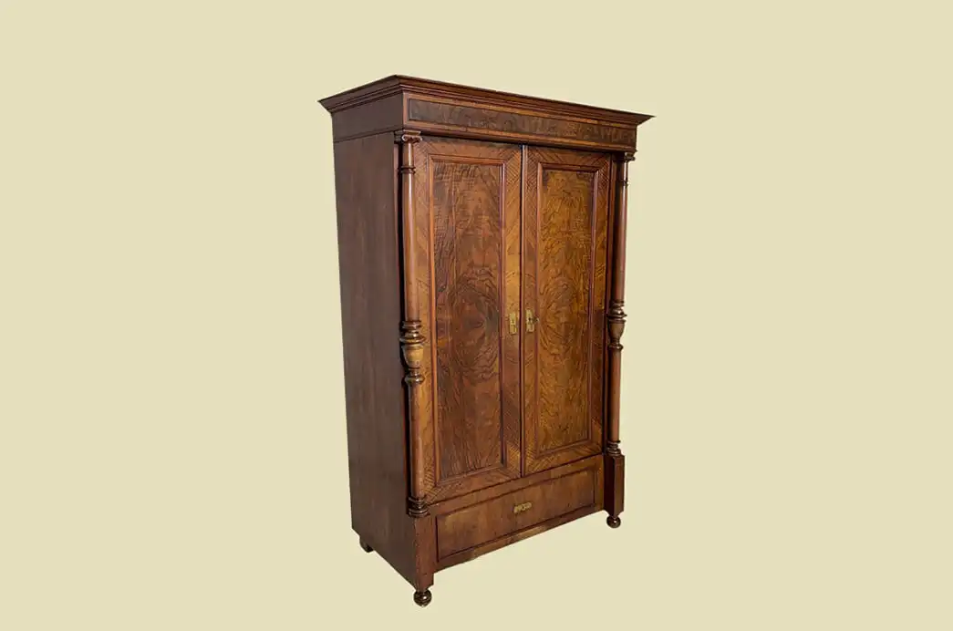 1880er Kleiderschrank ANTIK Gründerzeit Nußbaum Säulen Schrank von 1880 3