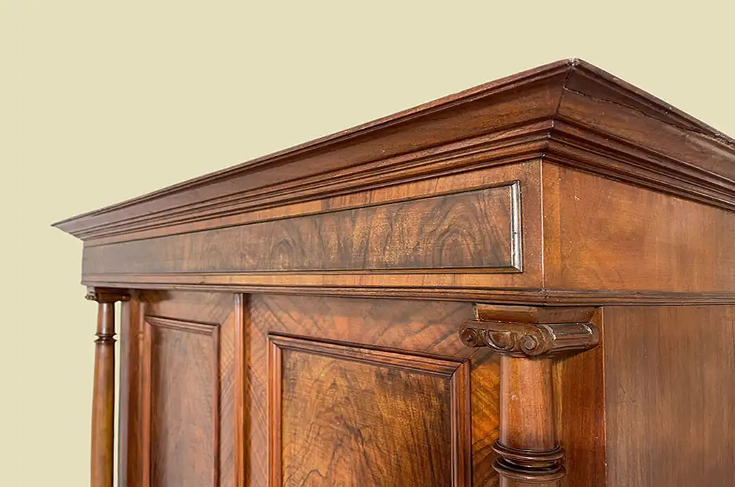 1880er Kleiderschrank ANTIK Gründerzeit Nußbaum Säulen Schrank von 1880 8