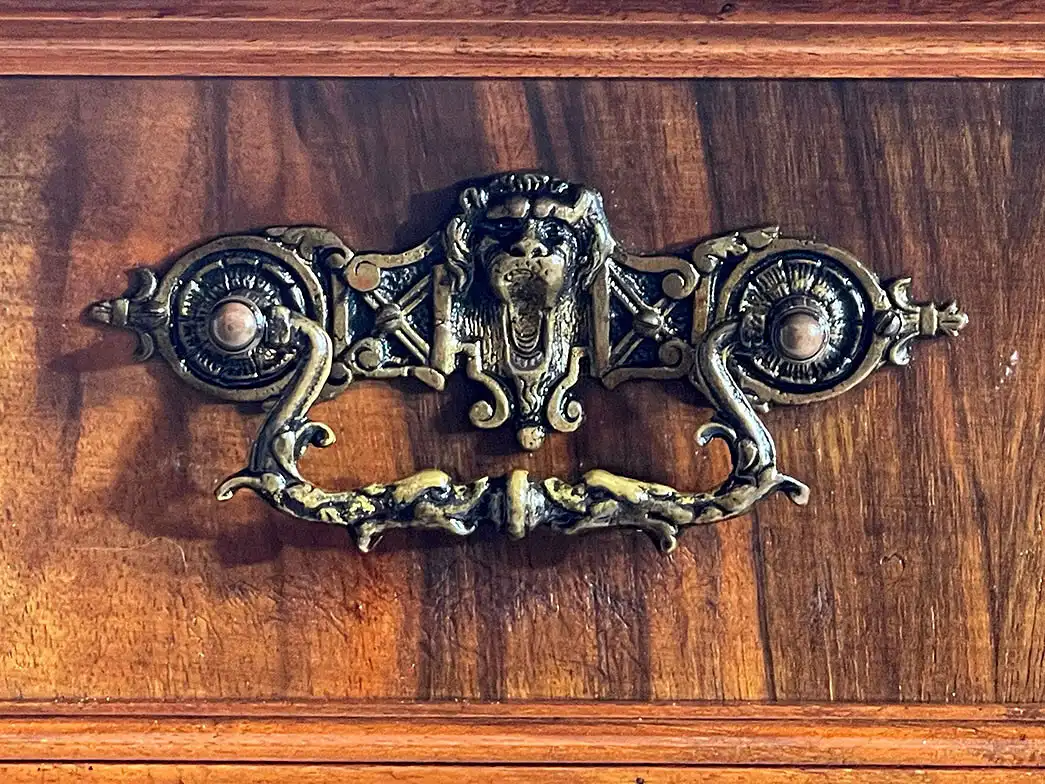 1880er Vertiko Gründerzeit ANTIK Nußbaum Kommode Schrank von 1880 11