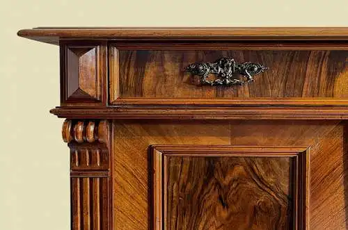 1880er Vertiko Gründerzeit ANTIK Nußbaum Kommode Schrank von 1880