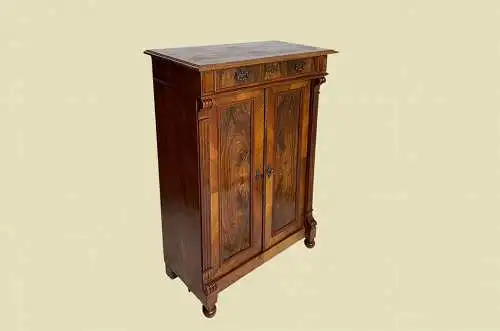 1880er Vertiko Gründerzeit ANTIK Nußbaum Kommode Schrank von 1880