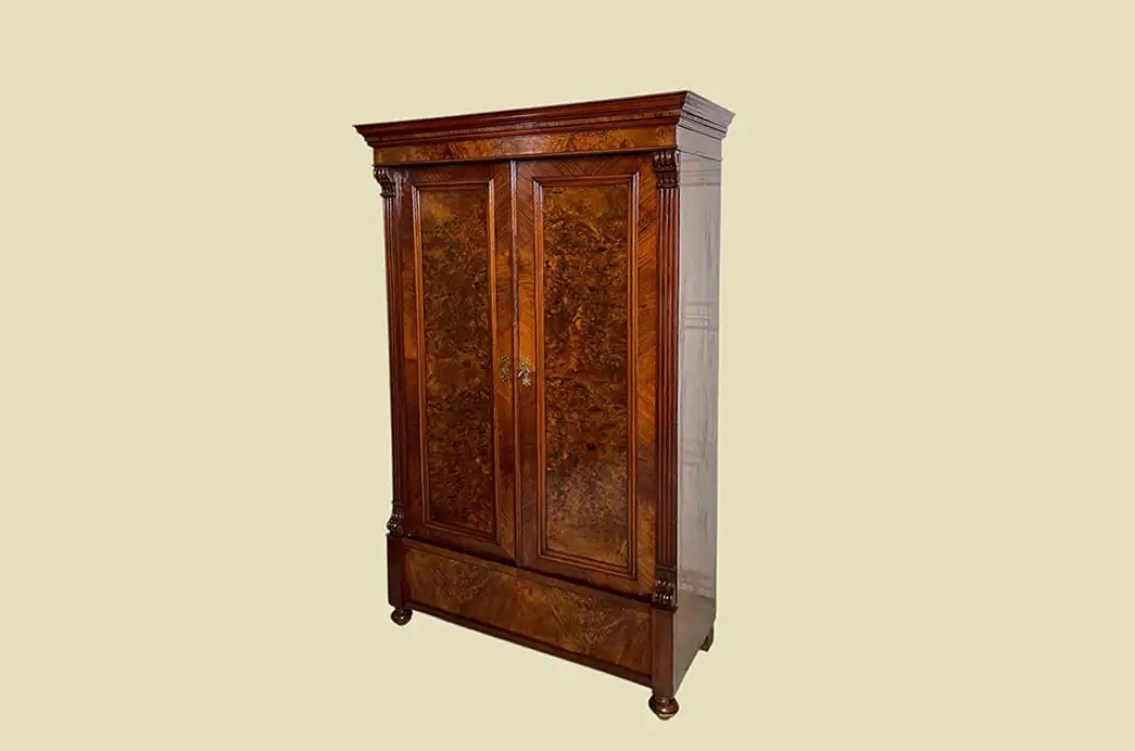 1880er Kleiderschrank ANTIK Gründerzeit Nußbaum Schrank von 1880 1