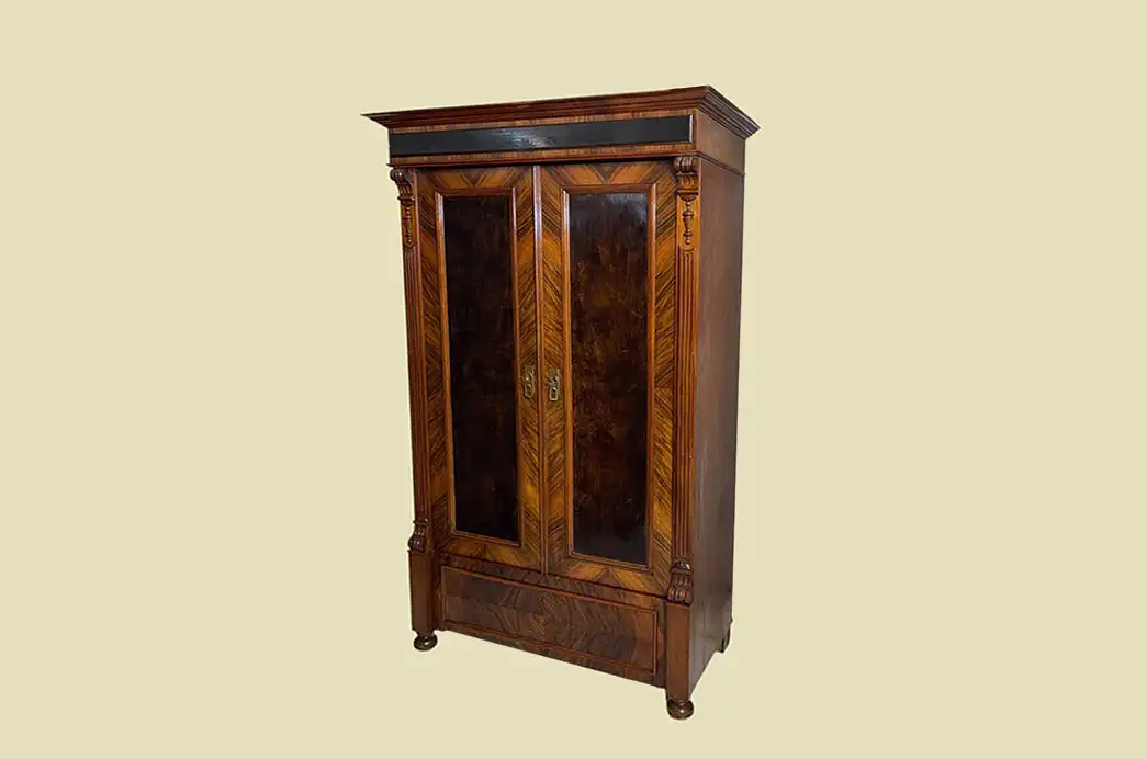1880er Kleiderschrank ANTIK Gründerzeit Nußbaum Schrank von 1880 1