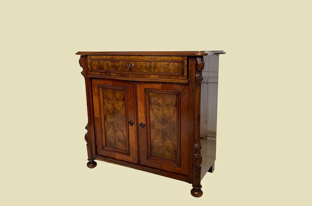 1840er Kommode ANTIK Louis Philippe Nußbaum Schrank Sideboard von 1840 1