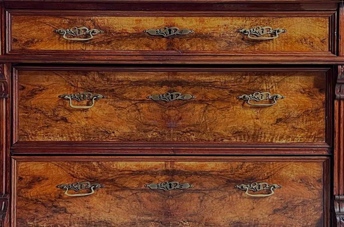 1880er Kommode ANTIK Gründerzeit Nußbaum Sideboard Schrank von 1880 13
