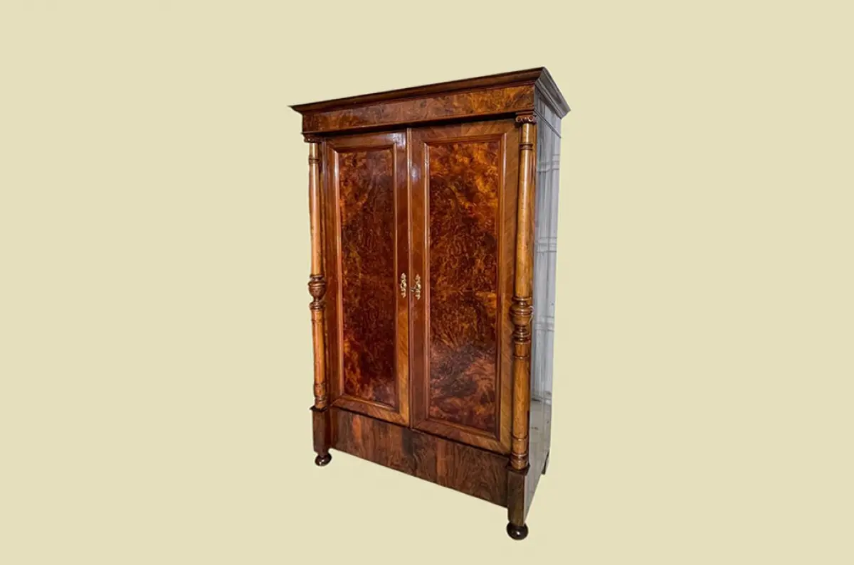 1880er Kleiderschrank ANTIK Gründerzeit Nußbaum Säulen Schrank von 1880 2