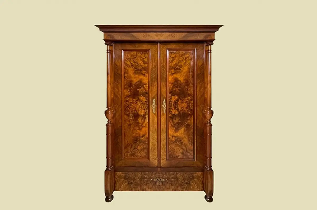 1880er Kleiderschrank ANTIK Gründerzeit Nußbaum Säulen Schrank von 1880 1