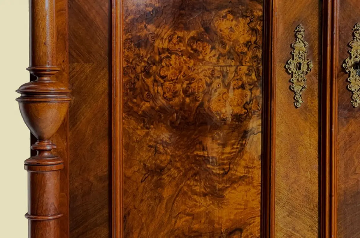 1880er Kleiderschrank ANTIK Gründerzeit Nußbaum Säulen Schrank von 1880 13
