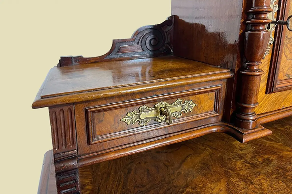 1880er Damen Schreibtisch ANTIK Gründerzeit Nußbaum Sekretär Tisch von 1880 9