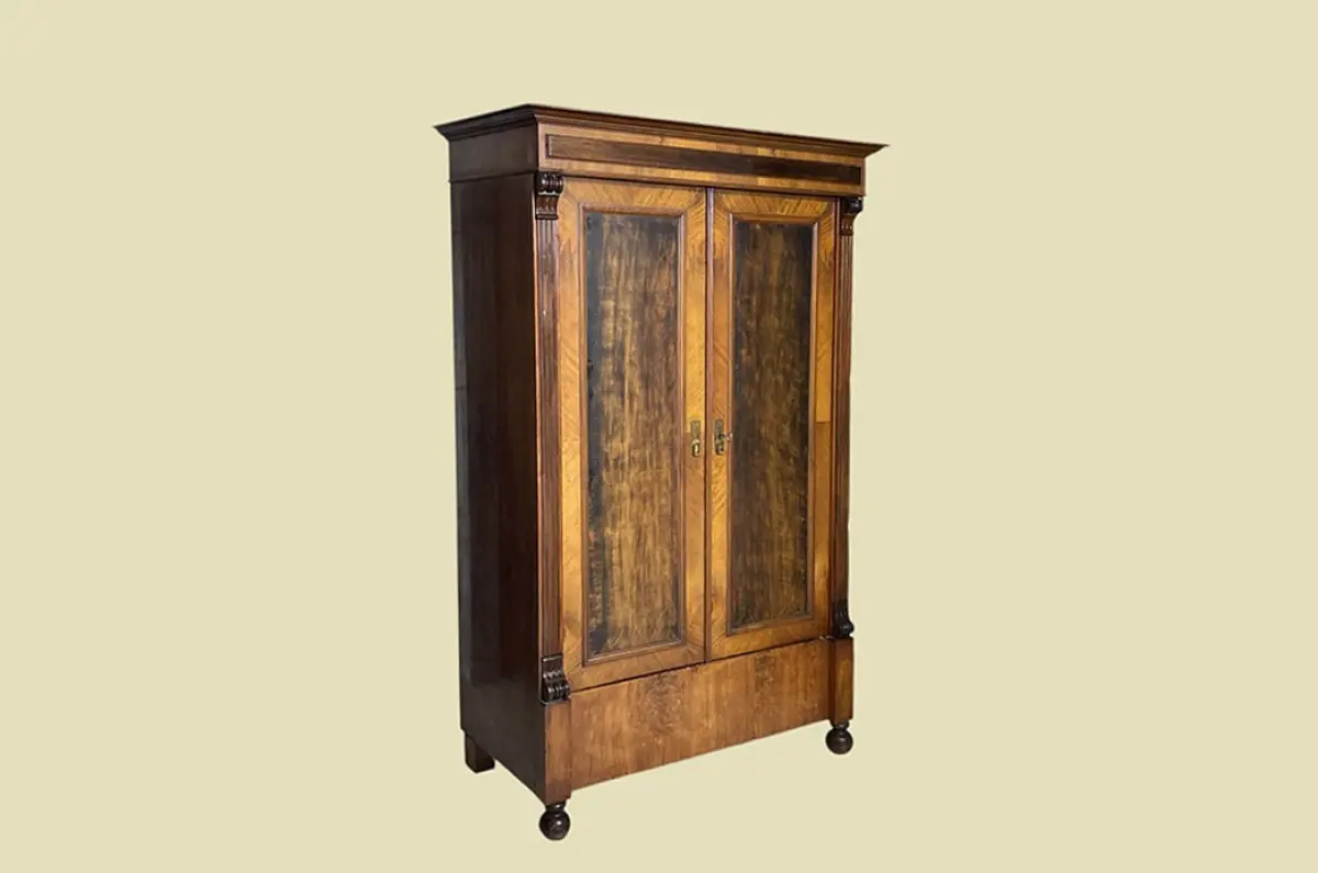 1880er Kleiderschrank ANTIK Gründerzeit Nußbaum Schrank von 1880 2