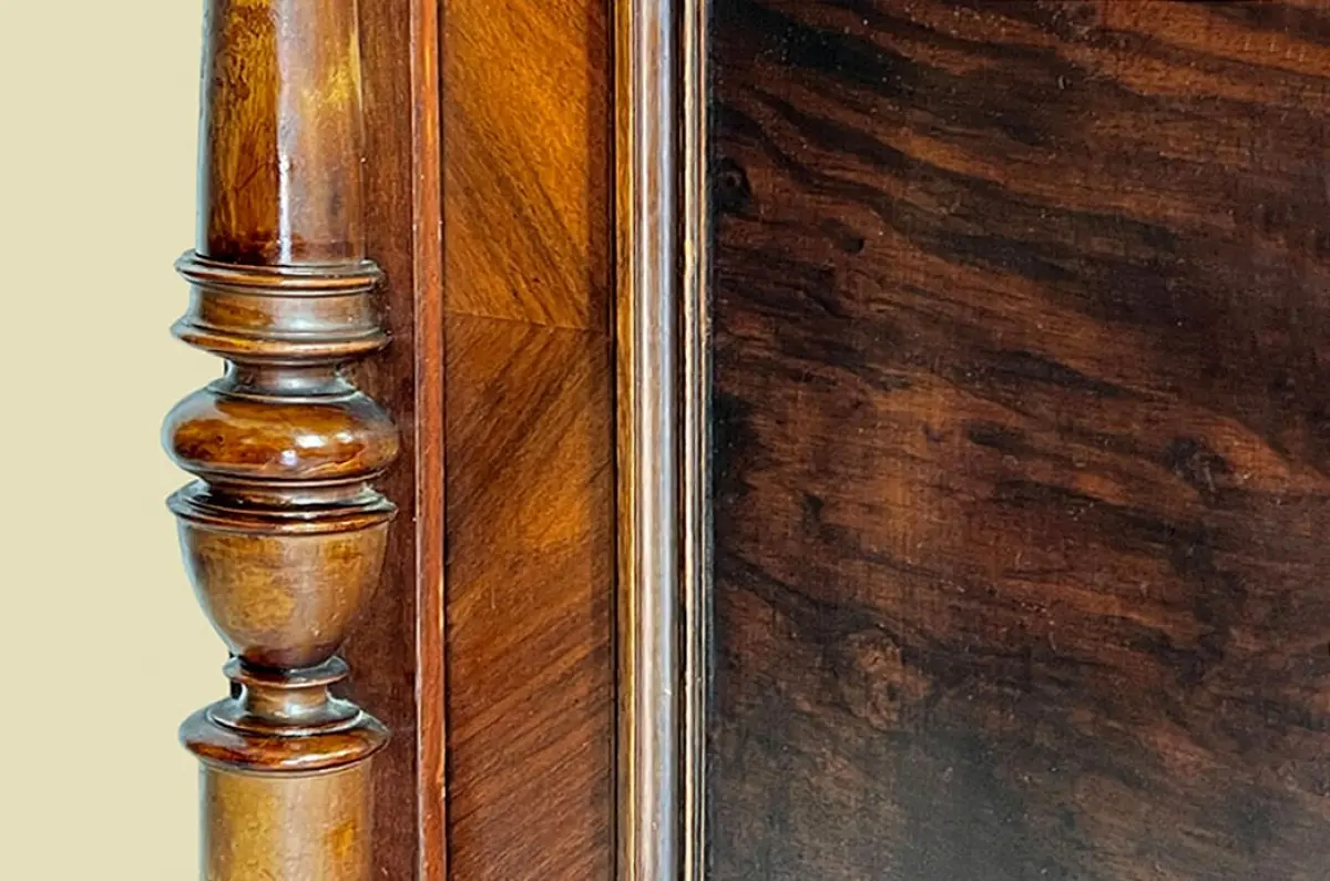 1880er ANTIK Gründerzeit Nußbaum Säulen Kommode Halb Schrank von 1880 11