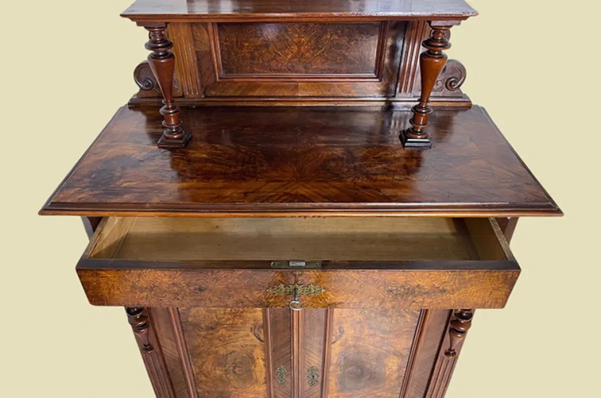 1880er Vertiko ANTIK Gründerzeit Nußbaum Kommode Schrank mit Aufsatz von 1880 9