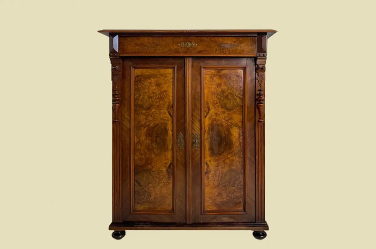 1880er Vertiko ANTIK Gründerzeit Nußbaum Kommode Schrank von 1880