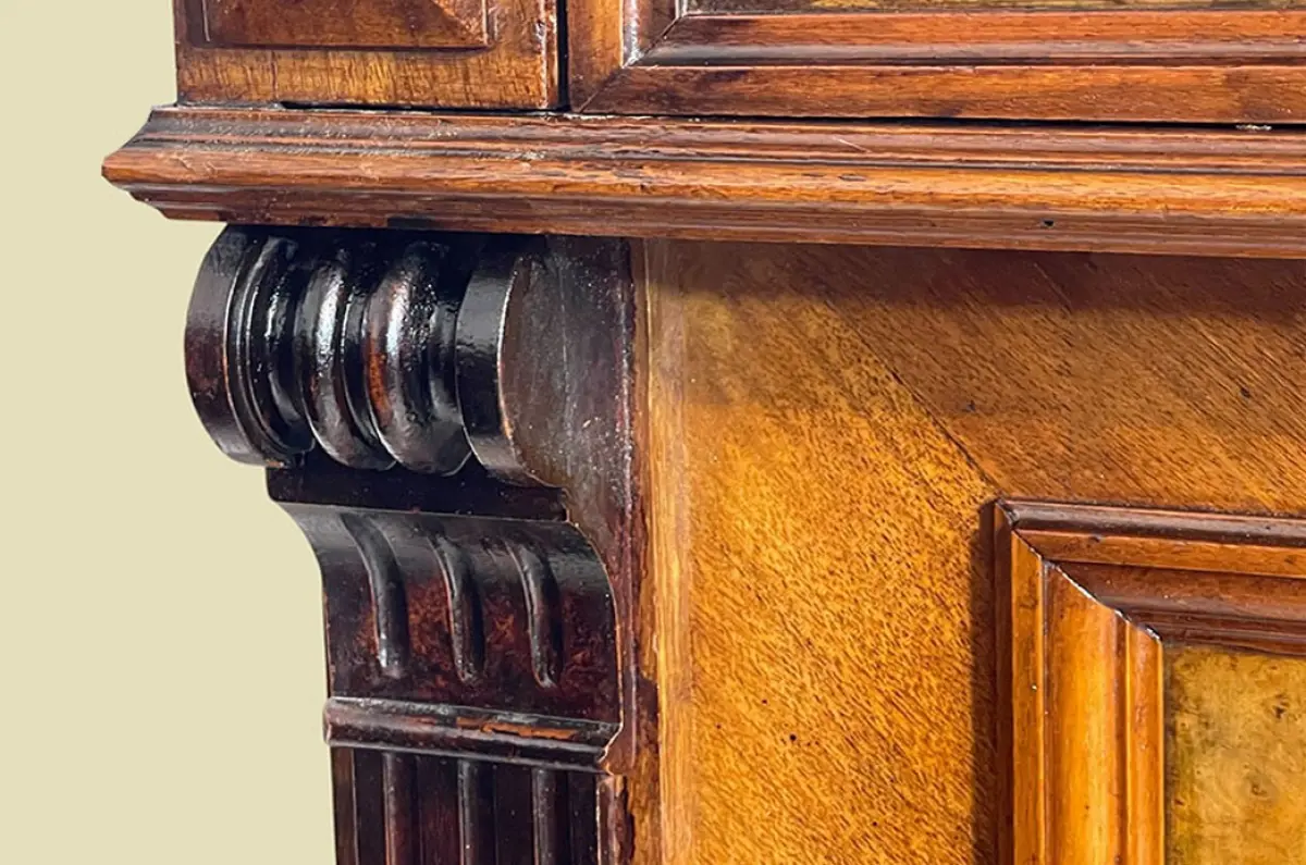 1880er Vertiko ANTIK Gründerzeit Nußbaum Kommode Schrank mit Aufsatz 14