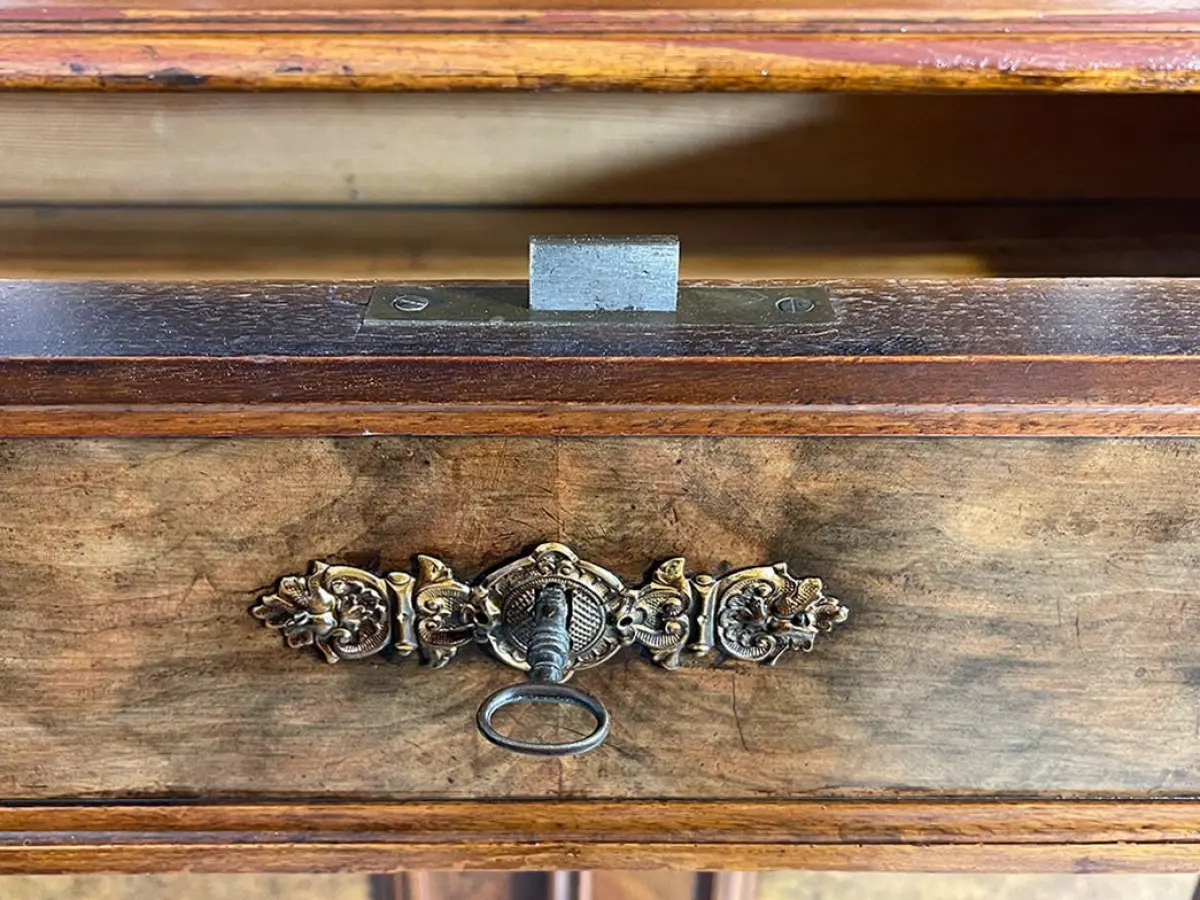 1880er Vertiko ANTIK Gründerzeit Nußbaum Kommode Schrank mit Aufsatz 8
