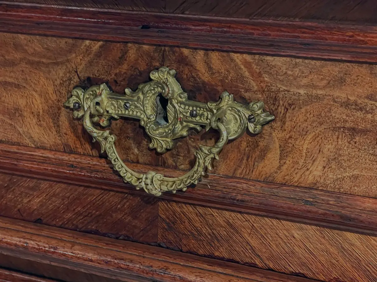 1880er Kommode ANTIK Gründerzeit Nußbaum Sideboard Schrank von 1880 13