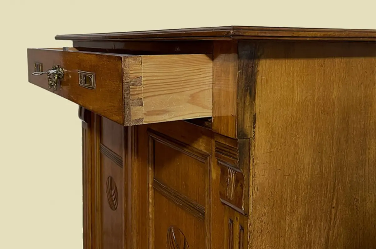 1920er Vertiko ANTIK Jugendstil Nußbaum Kommode Schrank von 1920 7