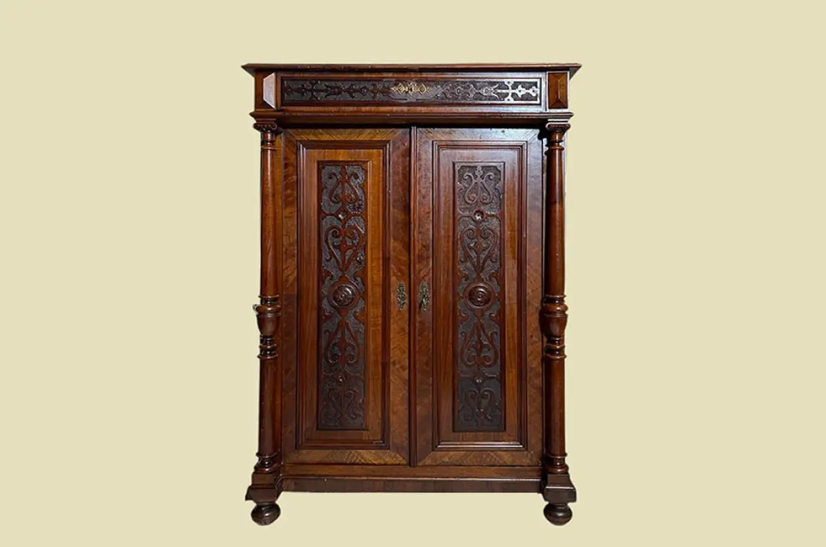 1880er Vertiko ANTIK Gründerzeit Nußbaum Säulen Kommode Schrank von 1880 1