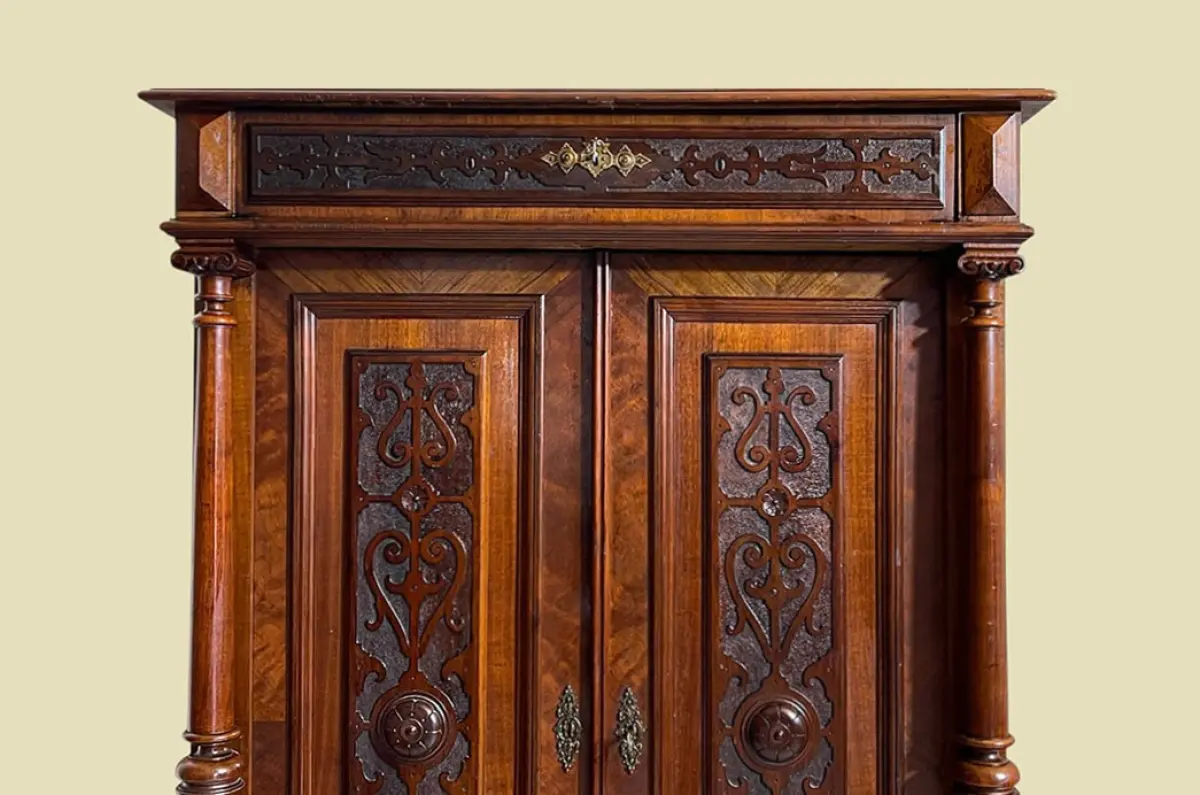 1880er Vertiko ANTIK Gründerzeit Nußbaum Säulen Kommode Schrank von 1880 16