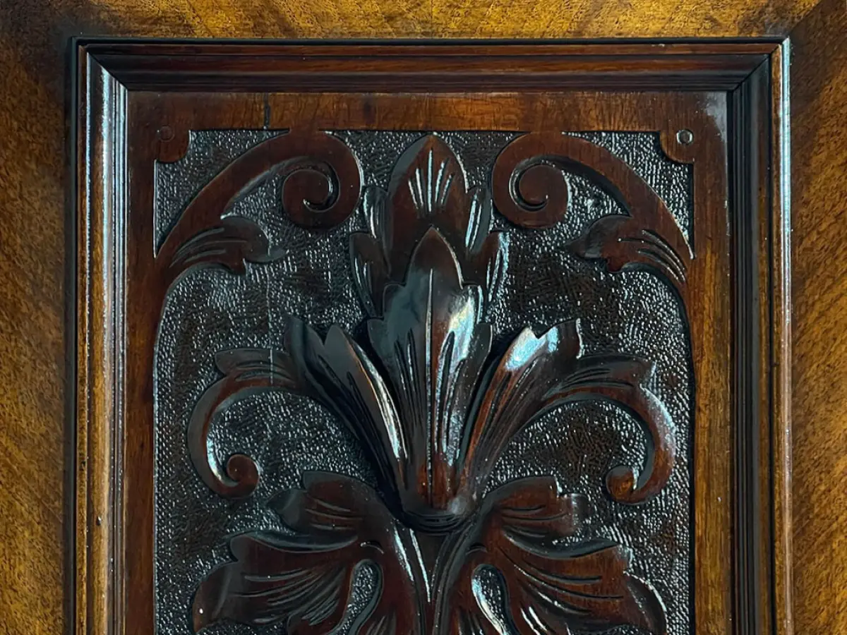 Edler 1880er Kleiderschrank ANTIK Gründerzeit Nußbaum Säulen Schrank von 1880 12