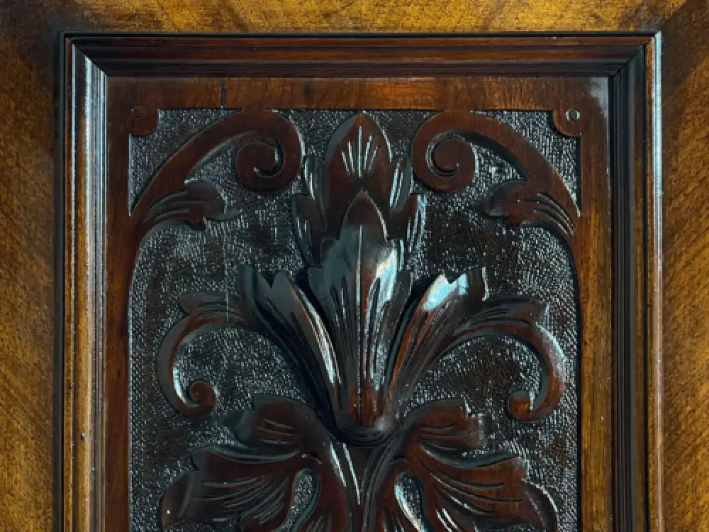 Edler 1880er Kleiderschrank ANTIK Gründerzeit Nußbaum Säulen Schrank von 1880 12