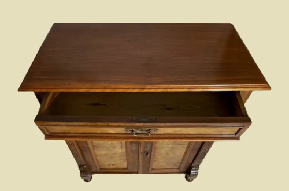 1880er Vertiko ANTIK Gründerzeit VINTAGE Nußbaum Kommode Schrank von 1880 6