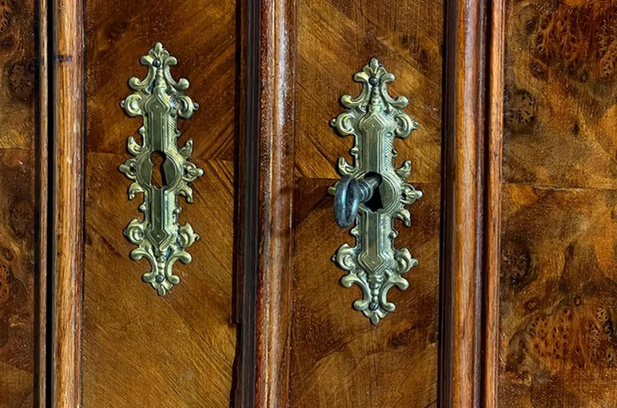 1880er Kleiderschrank ANTIK Gründerzeit Nußbaum VINTAGE Schrank von 1880 11