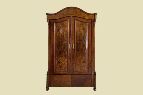 1840er ANTIK Schrank Louis Philippe VINTAGE Nußbaum Wäscheschrank von 1840