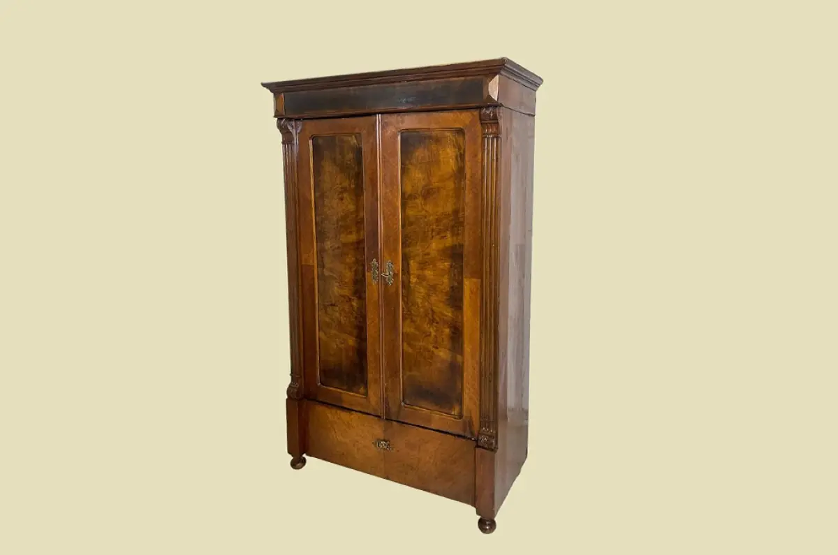 1880er Kleiderschrank ANTIK Gründerzeit Nußbaum VINTAGE Schrank von 1880 1