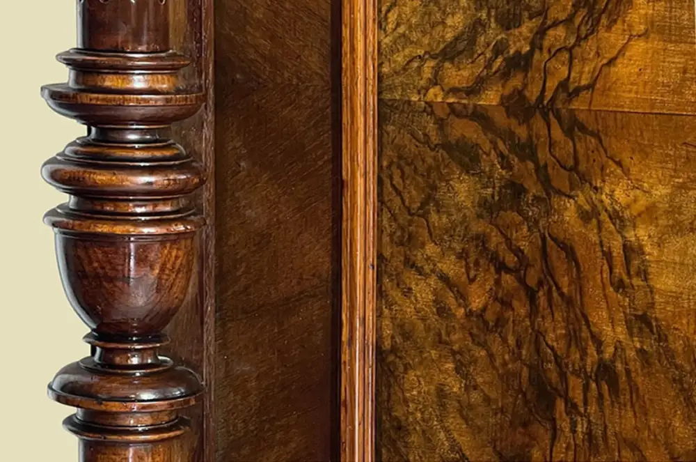 1880er Kleiderschrank ANTIK Gründerzeit VINTAGE Nußbaum Säulen Schrank von 1880 12