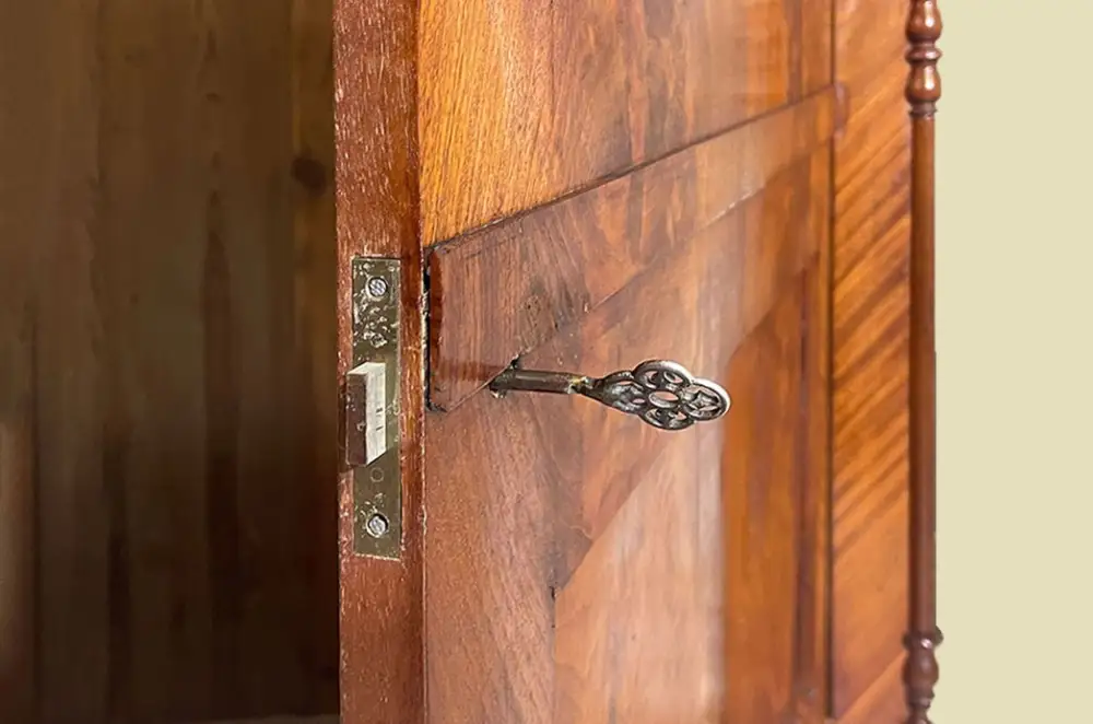 ANTIK Schrank Biedermeier VINTAGE Mahagoni Wäsche Kleiderschrank von 1820 7