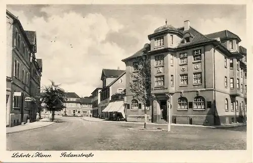 alte orig. AK Lehrte b Hannover Sedanstrasse 1944