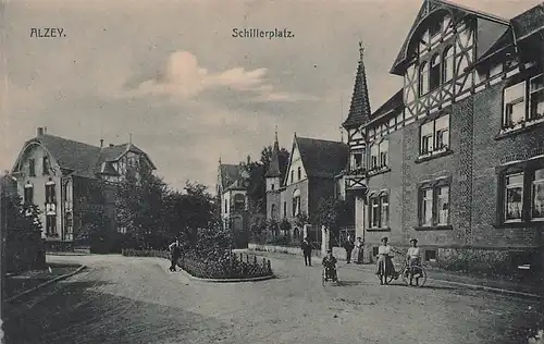 alte orig. AK Alzey Am Schillerplatz 1919