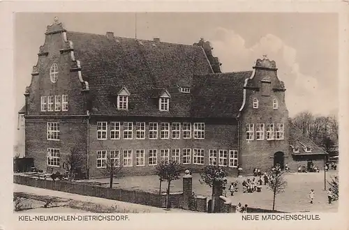 alte orig. AK Kiel Neumühlen Dietrichsdorf Neue Mädchenschule Vorkrieg