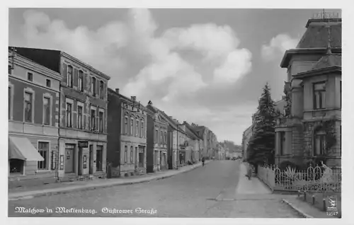 alte orig. AK Malchow i. Mecklenburg Güstrower Strasse Vorkrieg