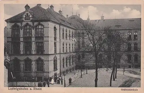 alte orig. AK Ludwigshafen a. Rhein Nahaufnahme Gräfenauschule Vorkrieg