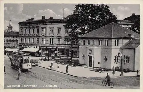 alte orig. AK Eberswalde Brandenburg Alsenplatz Strassenbahn Kaisers Kaffee Geschäft 1939 Vorkrieg