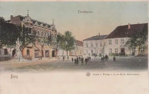 alte orig. AK Burg b Magdeburg Kinder auf dem Paradeplatz ca 1905 Vorkrieg