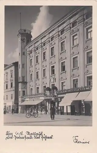 alte orig. AK Linz a. Donau Szene am Rathaus Die Patenstadt des Führers 30er Jahre Echt Photo-AK Vorkrieg Verlag Lichtbildner O. Kaiser Linz a. Donau